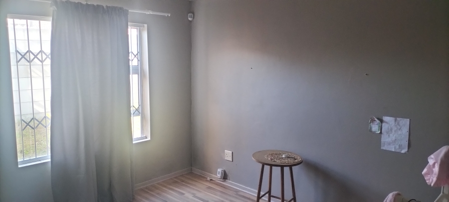 2 Bedroom Property for Sale in Hagley Western Cape